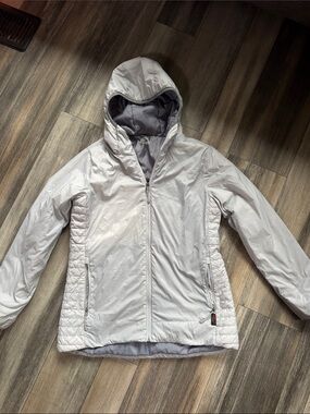 Light Gray Women's Hooded Puffer Jacket